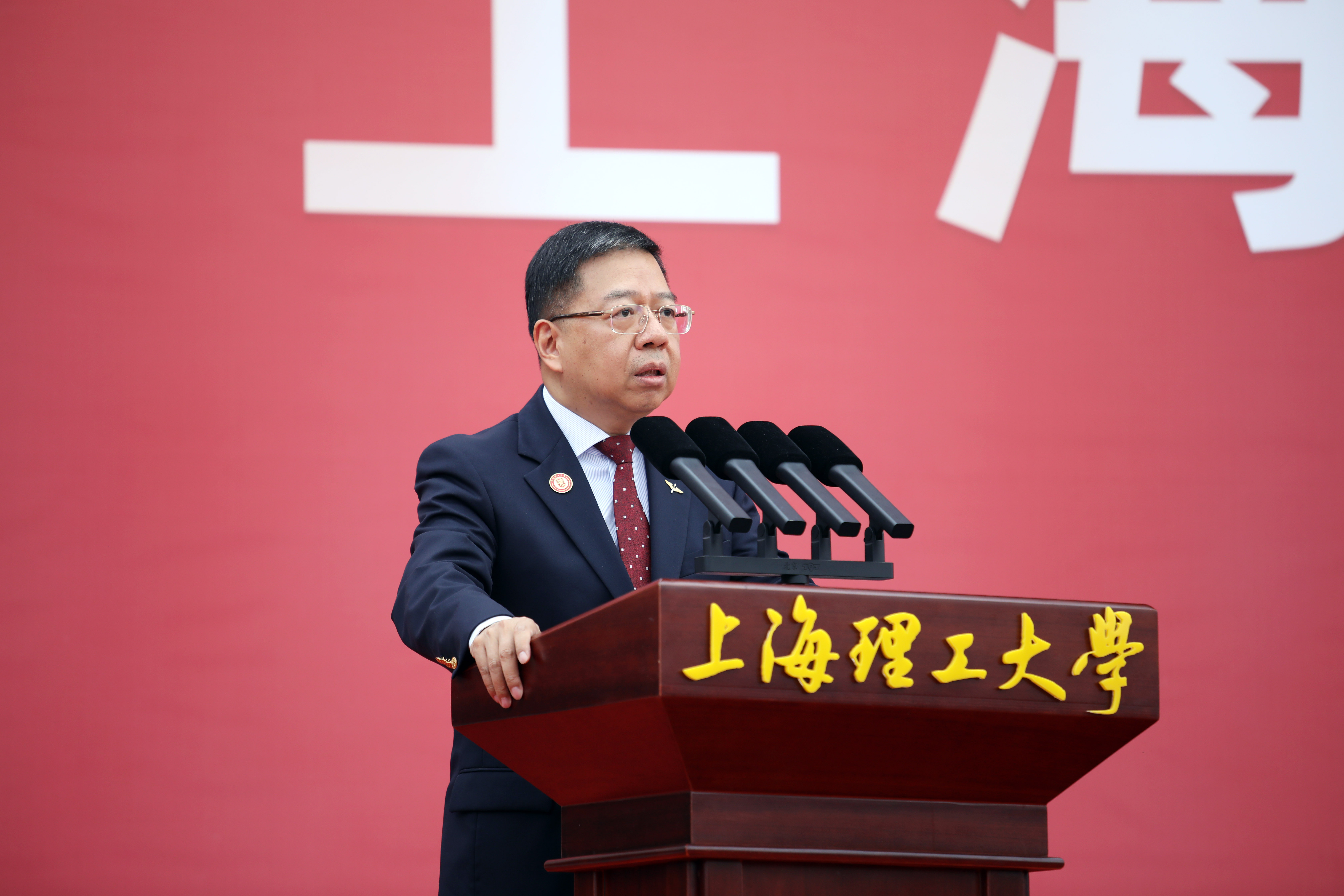 校友代表发言